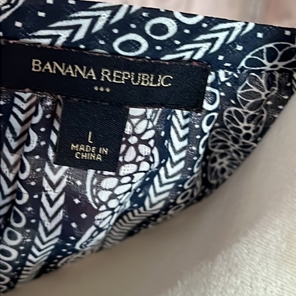 BANANA REPUBLIC FACTORY SHEER TOP, sz L OVERSIZED, LIGHTWEIGHT CAREER DRESSY - Picture 7 of 9